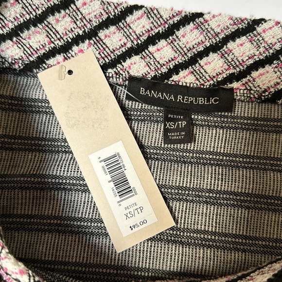 Banana Republic Petite Pencil Skirt - Picture 5 of 6